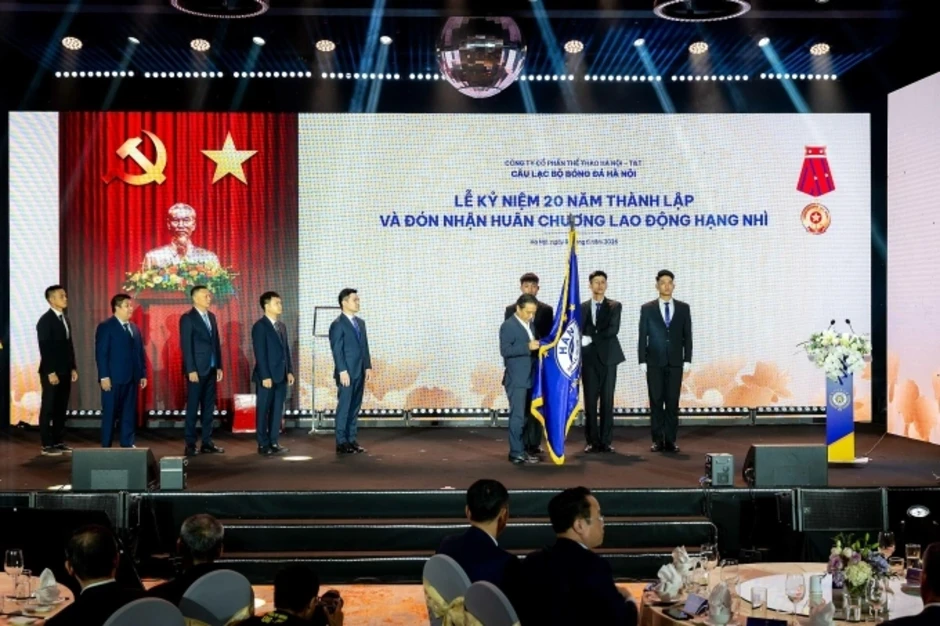 Hà Nội FC kỷ niệm 20 thành lập Hà Nội FC kỷ niệm 20 thành lập