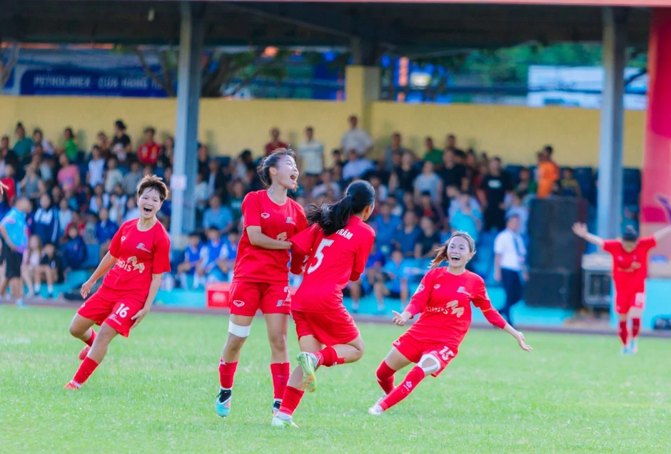 Hà Nội và Hà Nam tăng tốc ở giải U16 nữ quốc gia Hà Nội và Hà Nam tăng tốc ở giải U16 nữ quốc gia