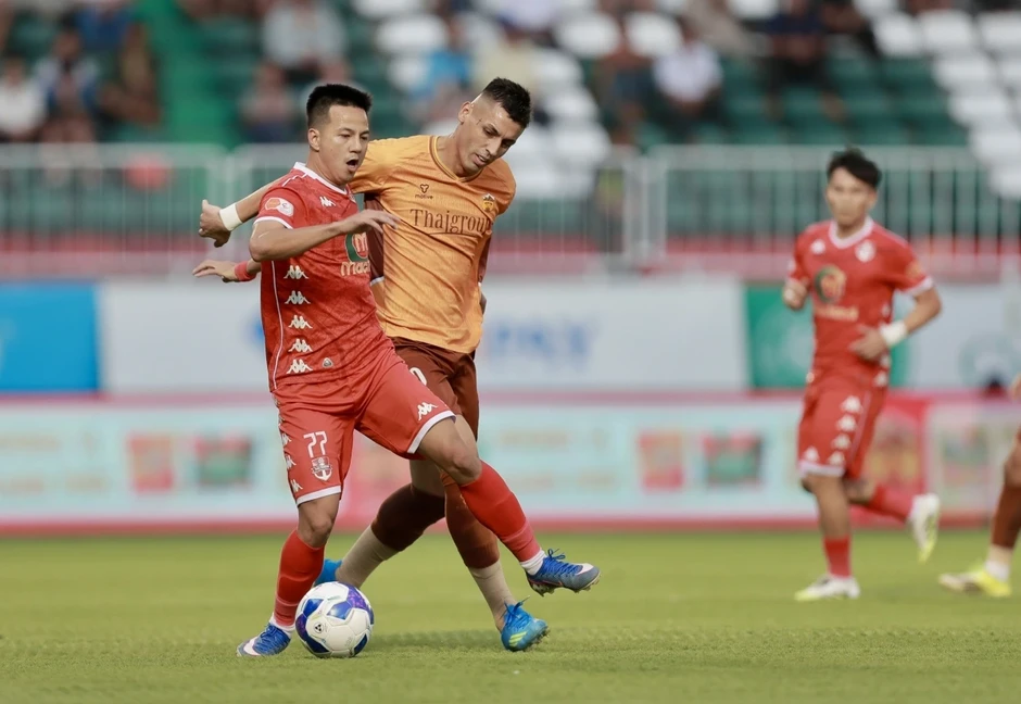 HAGL khủng hoảng lực lượng trước "trận đấu 6 điểm" ở V-League HAGL khủng hoảng lực lượng trước "trận đấu 6 điểm" ở V-League
