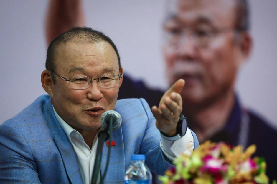 Hãy thực tế, ông Park rời việc huấn luyện đỉnh cao 3 năm rưỡi rồi Hãy thực tế, ông Park rời việc huấn luyện đỉnh cao 3 năm rưỡi rồi
