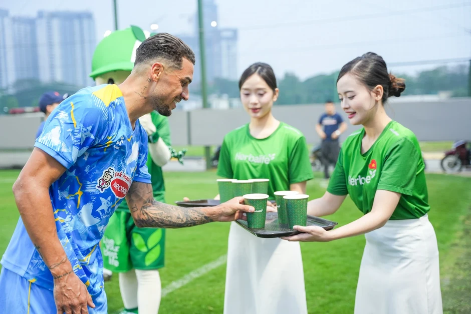 Herbalife tiếp sức ĐTQG và U23 Việt Nam ở đợt hội quân đầu năm 2026 Herbalife tiếp sức ĐTQG và U23 Việt Nam ở đợt hội quân đầu năm 2026