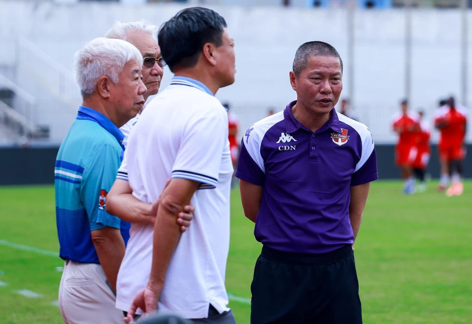 HLV Chu Đình Nghiêm chính thức rời 'ghế nóng' CLB Hải Phòng HLV Chu Đình Nghiêm chính thức rời 'ghế nóng' CLB Hải Phòng