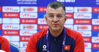 HLV Cristiano Roland tin vào sức mạnh của U17 Việt Nam ở giải Đông Nam Á