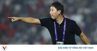 HLV Kim Sang Sik cùng ĐT Việt Nam đối mặt bài toán Xuân Son - Hoàng Hên - Tài Lộc