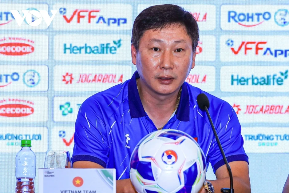 HLV Kim Sang Sik nói gì trước trận ĐT Việt Nam gặp ĐT Malaysia? HLV Kim Sang Sik nói gì trước trận ĐT Việt Nam gặp ĐT Malaysia?