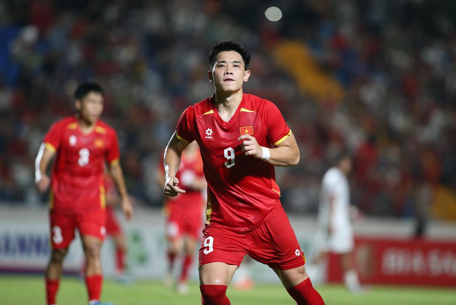 HLV Kim Sang Sik: Tuyển Việt Nam khai thác tối đa 3 cầu thủ nhập tịch HLV Kim Sang Sik: Tuyển Việt Nam khai thác tối đa 3 cầu thủ nhập tịch