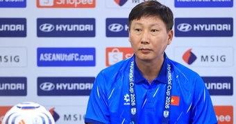 HLV Kim Sang Sik: Tuyển Việt Nam nỗ lực thắng Malaysia vào chung kết