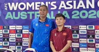 HLV Mai Đức Chung: "Tuyển nữ Việt Nam phải tự quyết định cơ hội vào tứ kết"