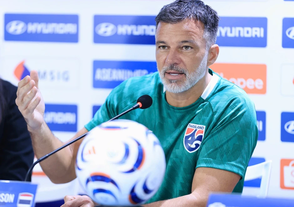 HLV Thái Lan hết lời khen ngợi đội tuyển Việt Nam ở FIFA ASEAN Cup