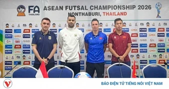 HLV trưởng ĐT futsal Việt Nam nhận xét bất ngờ về đối thủ trong trận bán kết