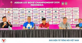 HLV trưởng U17 Australia đánh giá U17 Việt Nam là đối thủ mạnh nhất giải