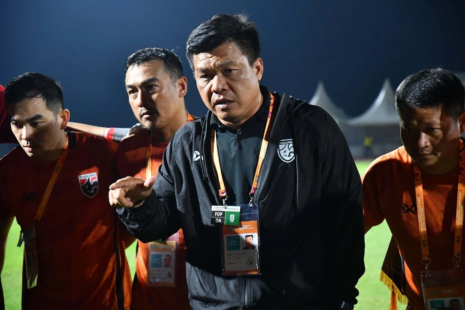 HLV U19 Thái Lan lên tiếng về khả năng gặp U19 Việt Nam ở bán kết HLV U19 Thái Lan lên tiếng về khả năng gặp U19 Việt Nam ở bán kết