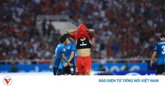 Hoàng Hên, Xuân Son kém duyên, ĐT Việt Nam không thắng được ĐT Singapore