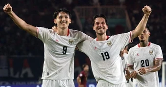 Indonesia sở hữu nhiều cầu thủ nhập tịch như Xuân Son, Hoàng Hên