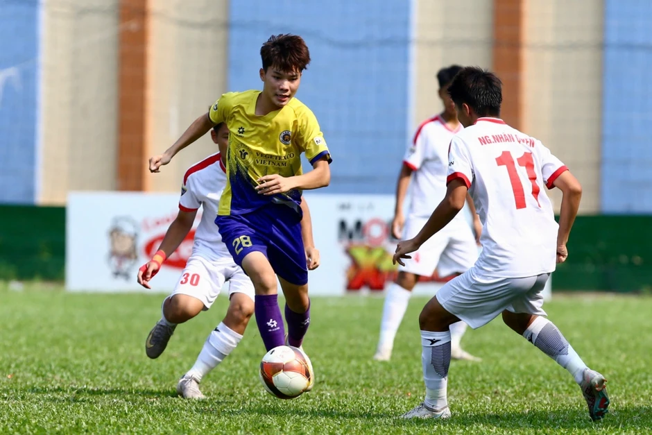 Kết quả bóng đá hôm nay 14-4: Hà Nội I đăng quang ngôi vô địch giải U15 quốc gia Kết quả bóng đá hôm nay 14-4: Hà Nội I đăng quang ngôi vô địch giải U15 quốc gia