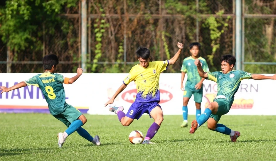 Kết quả bóng đá Việt Nam hôm nay 3/4: Hà Nội I thắng "hủy diệt" ở VCK U15 Quốc gia Kết quả bóng đá Việt Nam hôm nay 3/4: Hà Nội I thắng "hủy diệt" ở VCK U15 Quốc gia