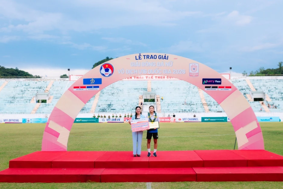 Kết quả bóng đá Việt Nam hôm nay 9/8: Sơn La giành hạng ba