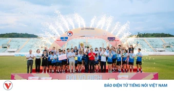 Kết quả bóng đá Việt Nam hôm nay 9/8: Sơn La giành hạng ba