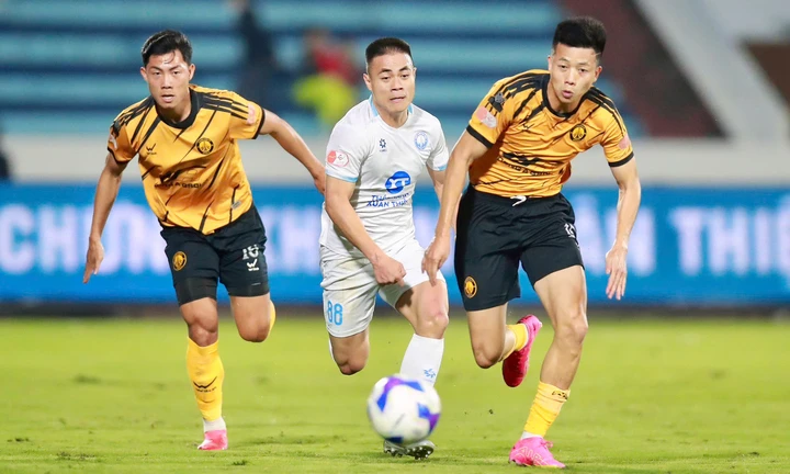 Kết quả Nam Định 1-0 Thanh Hóa: Tiền đạo Bundesliga ghi bàn Kết quả Nam Định 1-0 Thanh Hóa: Tiền đạo Bundesliga ghi bàn