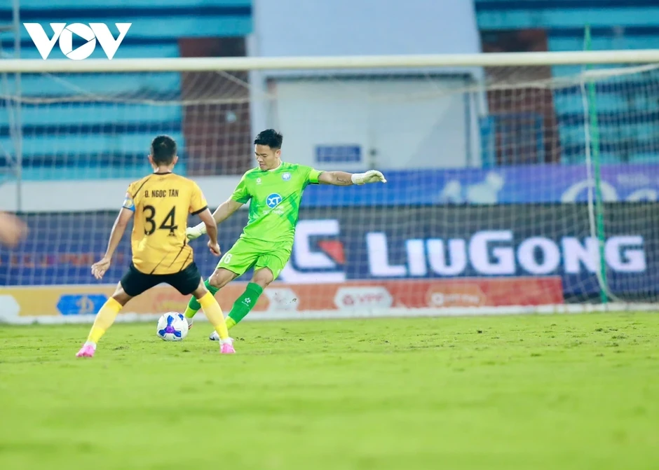 Kết quả V-League: Nam Định thắng nghẹt thở Thanh Hóa, Đà Nẵng hòa kịch tính HAGL Kết quả V-League: Nam Định thắng nghẹt thở Thanh Hóa, Đà Nẵng hòa kịch tính HAGL