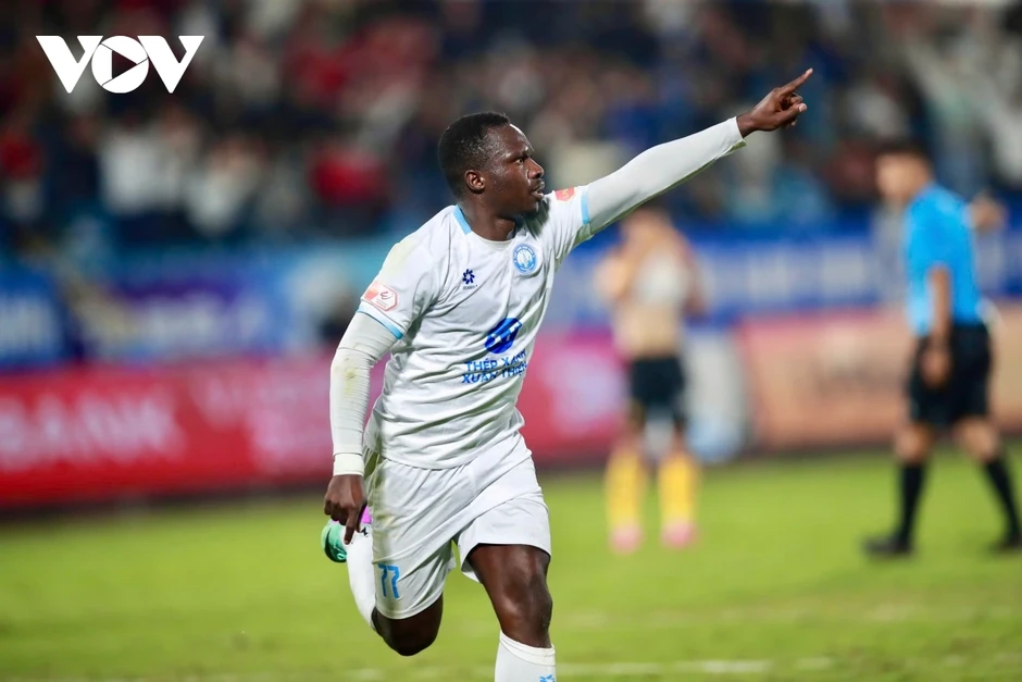 Kết quả V-League: Nam Định thắng nghẹt thở Thanh Hóa, Đà Nẵng hòa kịch tính HAGL Kết quả V-League: Nam Định thắng nghẹt thở Thanh Hóa, Đà Nẵng hòa kịch tính HAGL