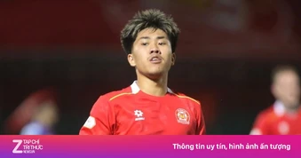 Khoa Ngô lại ghi bàn