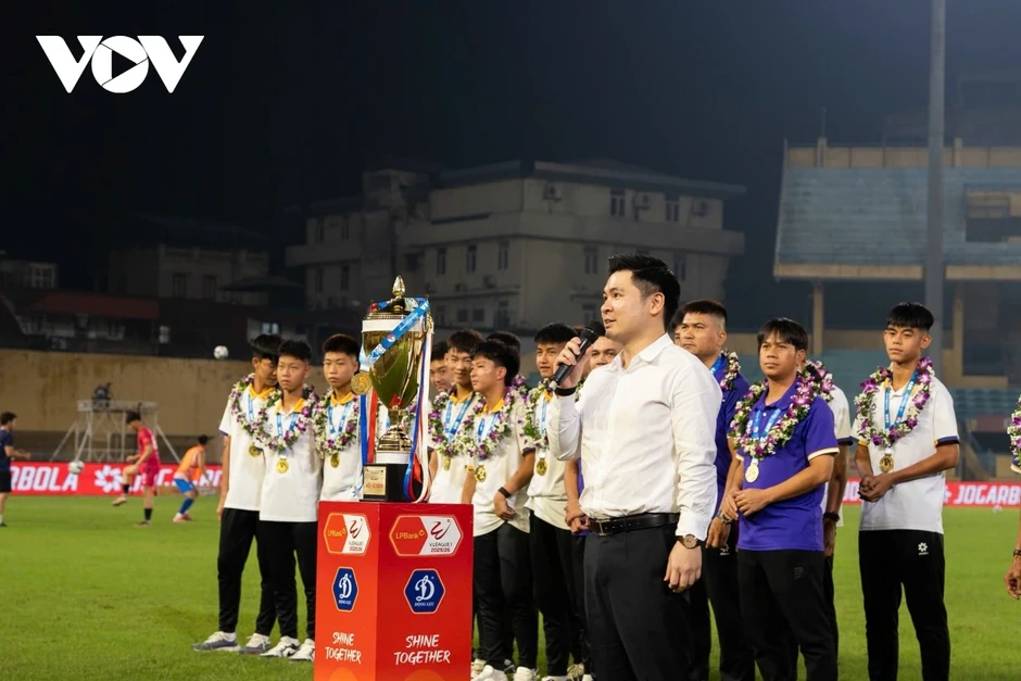Những nhà vô địch U15 Quốc gia 2026 nhận vinh dự đặc biệt