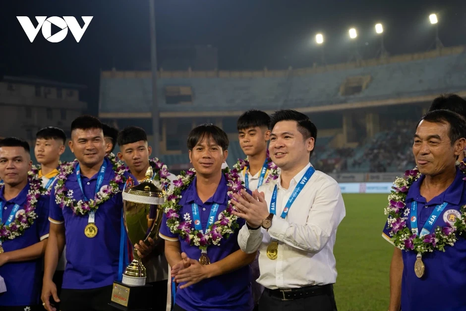 Những nhà vô địch U15 Quốc gia 2026 nhận vinh dự đặc biệt