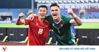 Patrik Lê Giang được vinh danh sau trận Thái Lan 0-2 Việt Nam