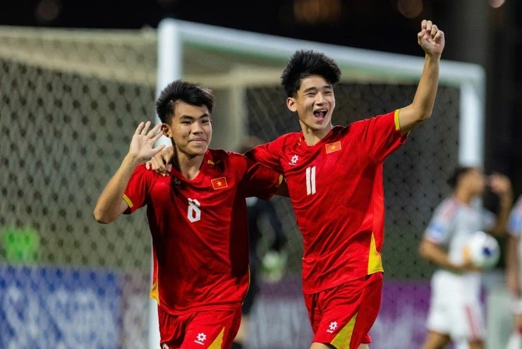 Phản ứng của CĐV châu Á khi U17 Việt Nam giành vé dự World Cup