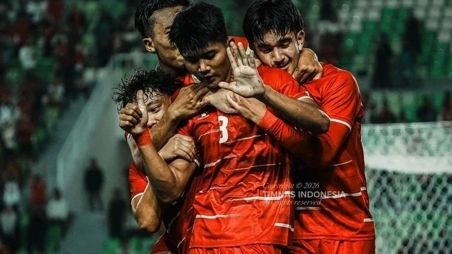 Phản ứng của CĐV Đông Nam Á khi U19 Việt Nam và U19 Indonesia thắng đậm Phản ứng của CĐV Đông Nam Á khi U19 Việt Nam và U19 Indonesia thắng đậm