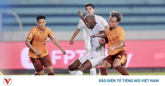 Sau vòng 18 V-League 2025/2026: Trọng tài gây tranh cãi