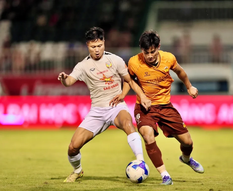Sau vòng 23 V-League 2025/2026: CAHN vô địch sớm trước 3 vòng đấu Sau vòng 23 V-League 2025/2026: CAHN vô địch sớm trước 3 vòng đấu