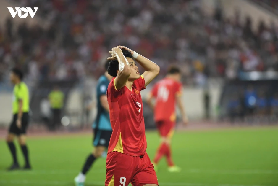 Toàn cảnh: Họp báo sau trận đấu Việt Nam 0-0 Singapore