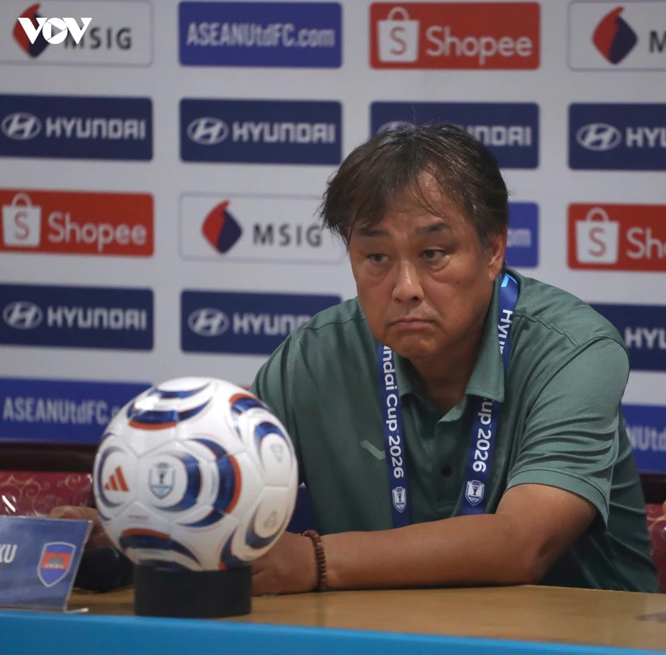 Toàn cảnh: Họp báo sau trận đấu Việt Nam 3-1 Campuchia vòng bảng ASEAN Cup 2026 Toàn cảnh: Họp báo sau trận đấu Việt Nam 3-1 Campuchia vòng bảng ASEAN Cup 2026
