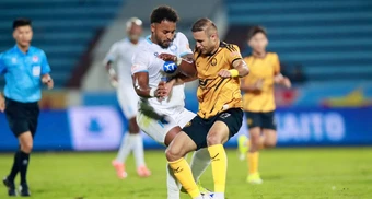 Trực tiếp bóng đá Nam Định 0-0 Thanh Hóa: Xuân Son liên tục dứt điểm