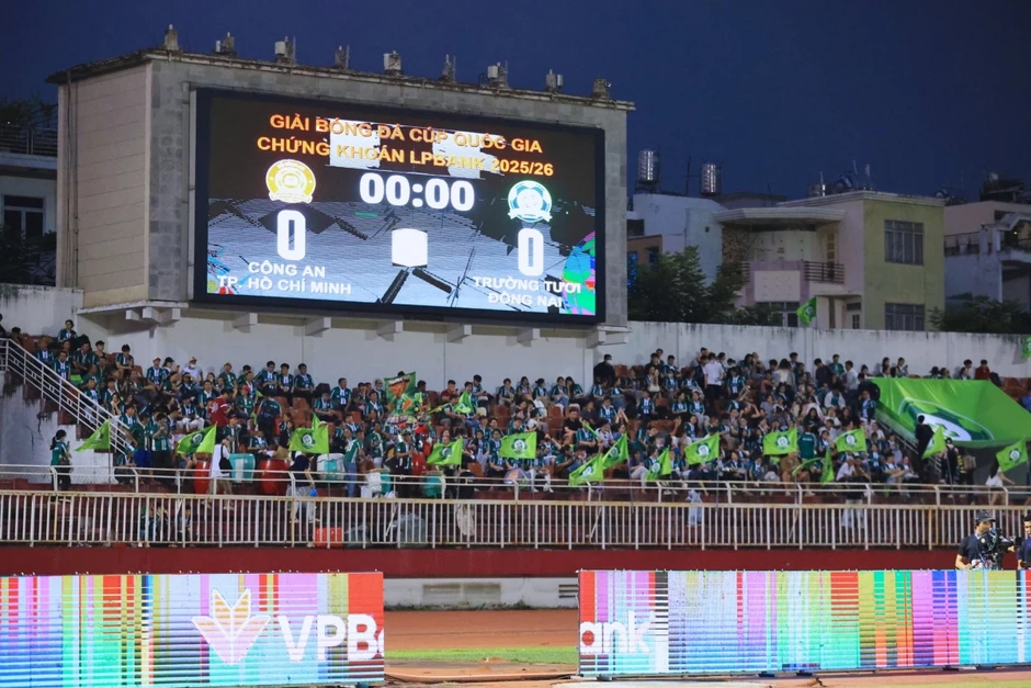 Trực tiếp CLB CA TP.HCM 0-0 Đồng Nai: Thế trận hấp dẫn, chờ bàn mở tỷ số Trực tiếp CLB CA TP.HCM 0-0 Đồng Nai: Thế trận hấp dẫn, chờ bàn mở tỷ số