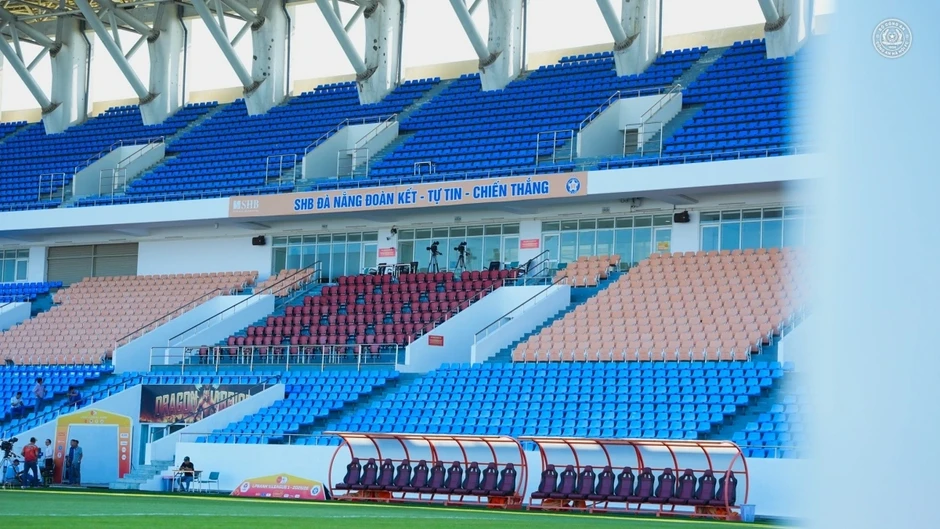 Trực tiếp Đà Nẵng 0-0 CLB CAHN: Sôi động đá bù V-League Trực tiếp Đà Nẵng 0-0 CLB CAHN: Sôi động đá bù V-League