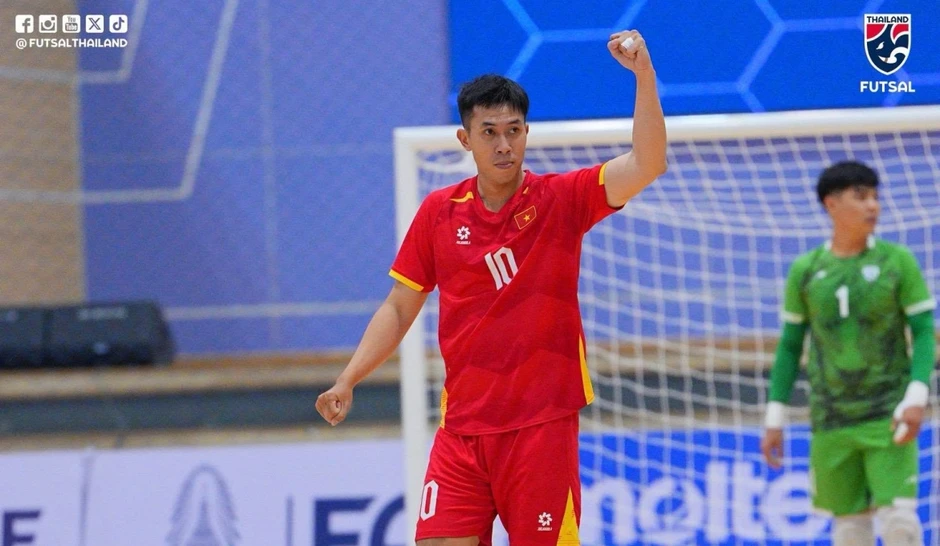 TRỰC TIẾP ĐT Futsal Việt Nam vs ĐT Futsal Thái Lan: Quyết thắng chủ nhà TRỰC TIẾP ĐT Futsal Việt Nam vs ĐT Futsal Thái Lan: Quyết thắng chủ nhà