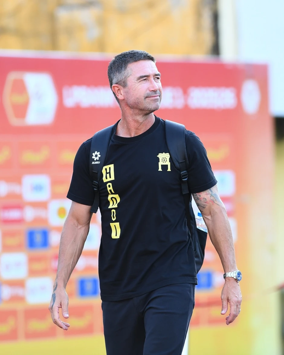 Trực tiếp Hà Nội FC 0-0 Nam Định: Chủ nhà đánh chiếm tốp ba V-League Trực tiếp Hà Nội FC 0-0 Nam Định: Chủ nhà đánh chiếm tốp ba V-League