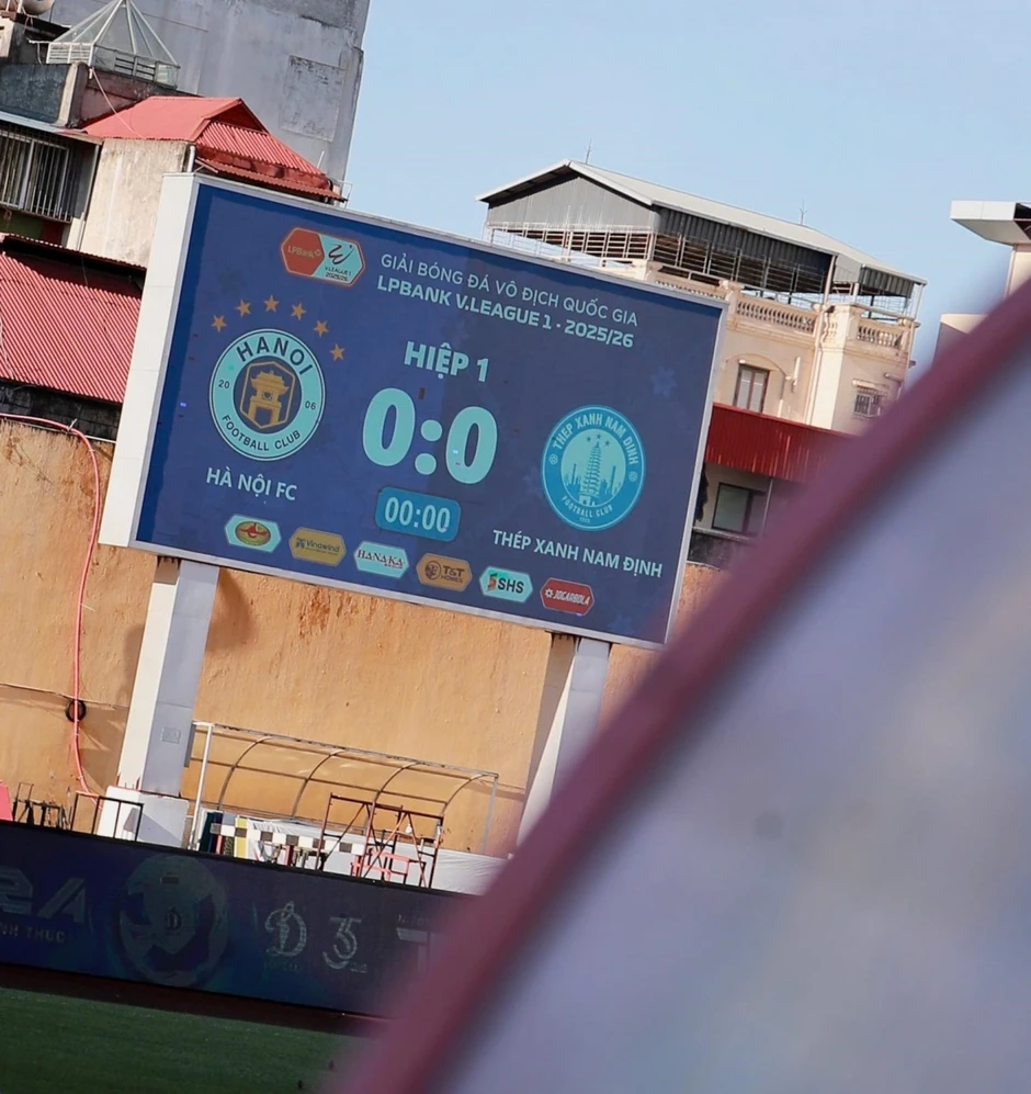 Trực tiếp Hà Nội FC 0-0 Nam Định: Chủ nhà đánh chiếm tốp ba V-League Trực tiếp Hà Nội FC 0-0 Nam Định: Chủ nhà đánh chiếm tốp ba V-League