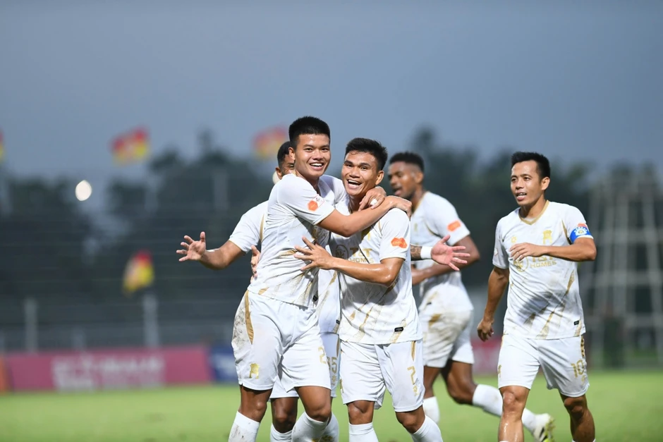 Trực tiếp Hà Nội FC vs Nam Định: Đánh chiếm tốp ba V-League?
