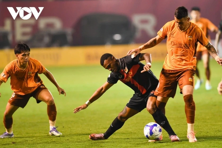 TRỰC TIẾP HAGL vs Ninh Bình: "Bại binh phục hận" vòng 17 V-League 2025-2026