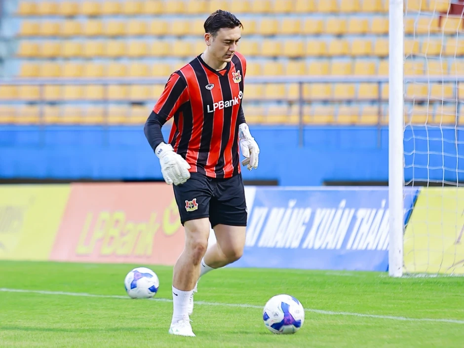 Trực tiếp Ninh Bình 0-0 PVF-CAND: Thách thức với chủ nhà Trực tiếp Ninh Bình 0-0 PVF-CAND: Thách thức với chủ nhà