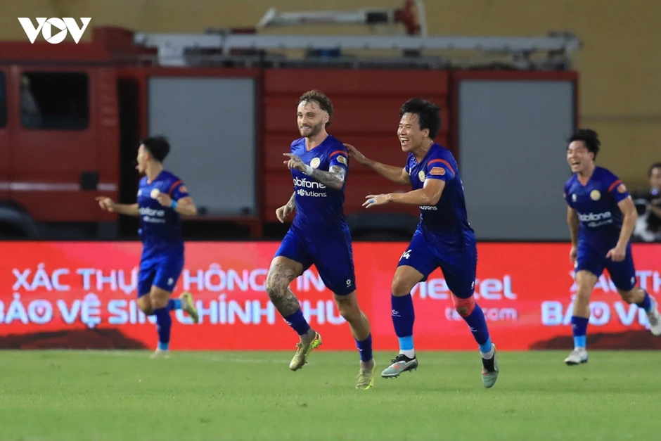 Trực tiếp Thể Công Viettel 0-0 PVF-CAND: Quyết đấu vì mục tiêu trụ hạng Trực tiếp Thể Công Viettel 0-0 PVF-CAND: Quyết đấu vì mục tiêu trụ hạng