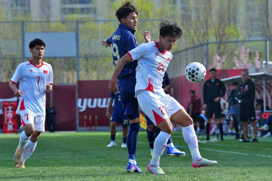 Trực tiếp U23 Việt Nam 0-0 U23 Trung Quốc CFA Team China Cup 2026