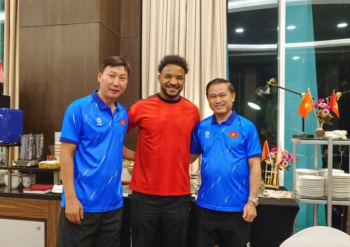 Trực tiếp Việt Nam 0-2 Thái Lan: HLV Kim Sang xin lỗi người hâm mộ
