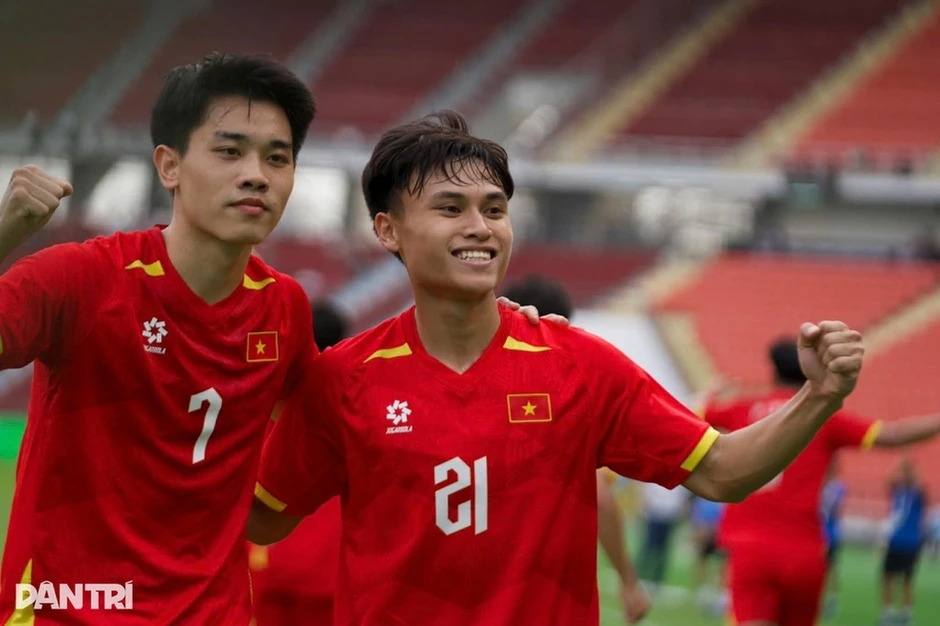 Truyền thông Đông Nam Á nói về sứ mệnh World Cup của tuyển Việt Nam Truyền thông Đông Nam Á nói về sứ mệnh World Cup của tuyển Việt Nam