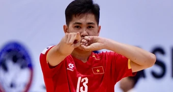 Tuyển futsal Việt Nam thắng đậm Myanmar trận ra quân