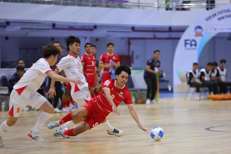 Tuyển futsal Việt Nam thua sát nút Indonesia, tan mộng vô địch Đông Nam Á Tuyển futsal Việt Nam thua sát nút Indonesia, tan mộng vô địch Đông Nam Á